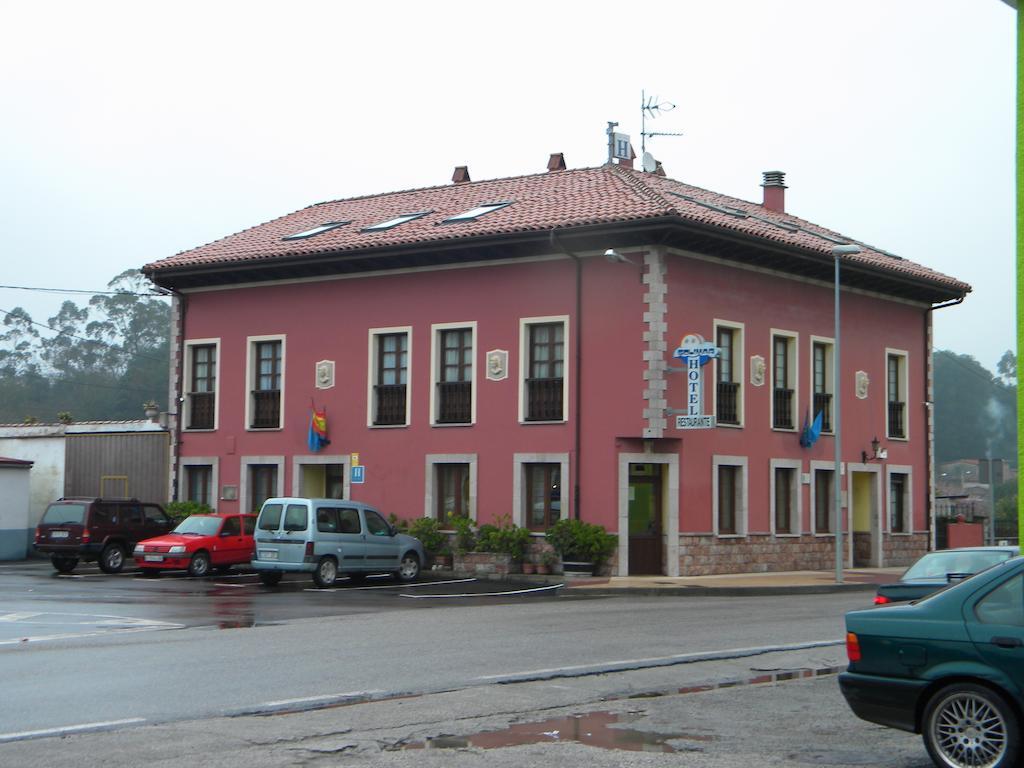 Hotel Solymar Bricia Kültér fotó